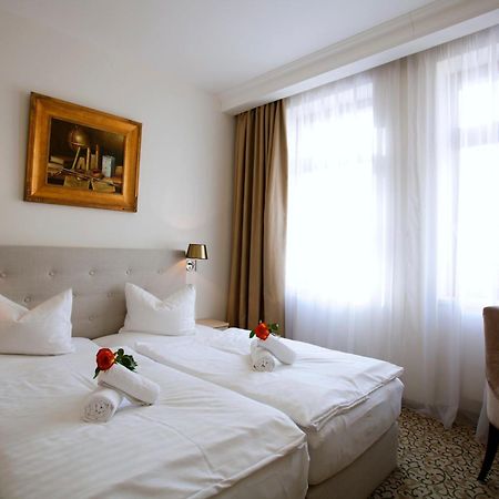 Hotel Ambiente Wellness & Spa Karlovy Vary Eksteriør bilde