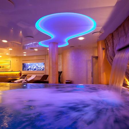 Hotel Ambiente Wellness & Spa Karlovy Vary Eksteriør bilde