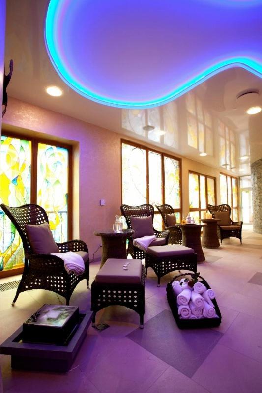 Hotel Ambiente Wellness & Spa Karlovy Vary Eksteriør bilde