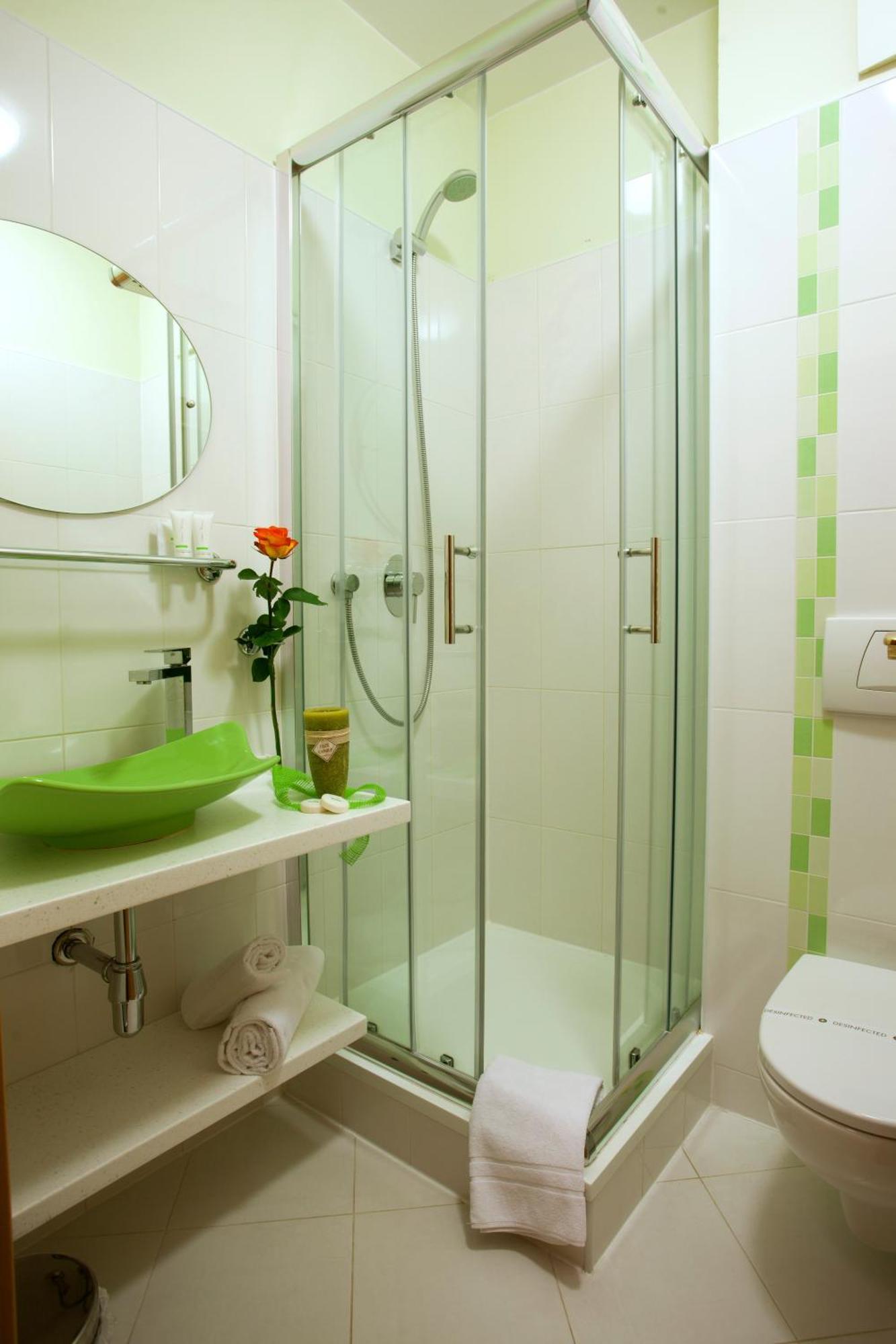Hotel Ambiente Wellness & Spa Karlovy Vary Eksteriør bilde