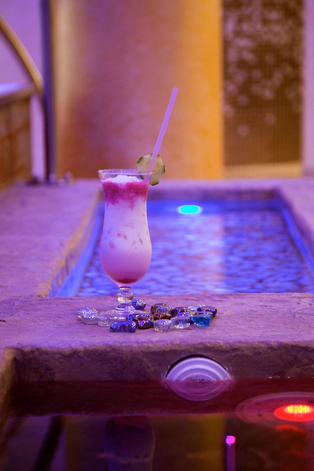 Hotel Ambiente Wellness & Spa Karlovy Vary Eksteriør bilde